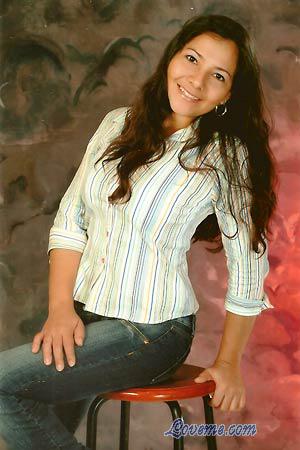 116909 - Adriana Age: 45 - Colombia
