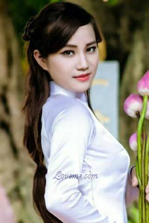 195024 - Thi Thuy Age: 31 - Vietnam