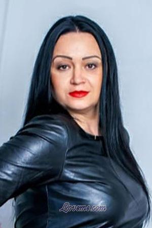 205703 - Oksana Age: 39 - Ukraine