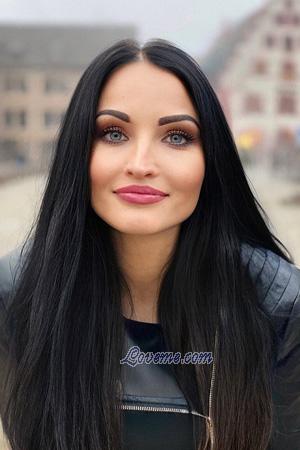 207591 - Nelya Age: 37 - Ukraine