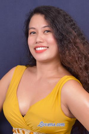 212774 - Dindi Marie Age: 25 - Philippines