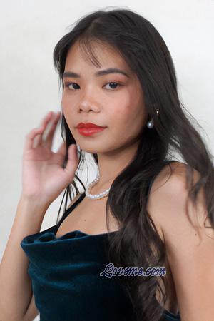 Philippines women