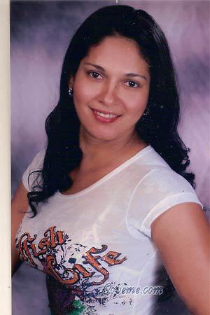 97073 - Sandra Patricia Age: 48 - Colombia