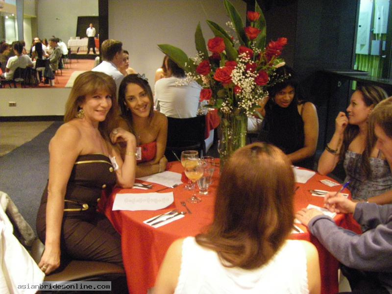 medellin-women-10